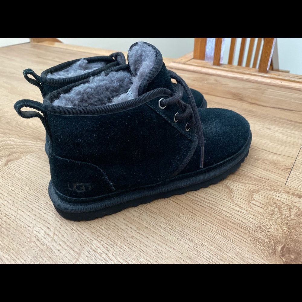 Black UGG Neumel boots Mens size 6